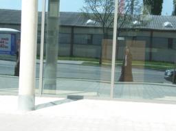 Fotoausflug Industriegebiet Liesing/Selbstportrait im Schaufenster Fotoausflug Industriegebiet Liesing/Selbstportrait im Schaufenster