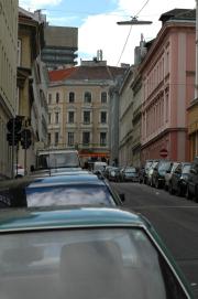 Blick auf das allgemeine Krankenhaus von der Waehringerstrasse/ueber die Semper- oder Canongasse Blick auf das allgemeine Krankenhaus von der Waehringerstrasse/ueber die Semper- oder Canongasse