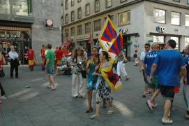 Spielt Korea bei der EM mit? Wenn nein, halte ich zu Brasilien ... Spielt Korea bei der EM mit? Wenn nein, halte ich zu Brasilien ...