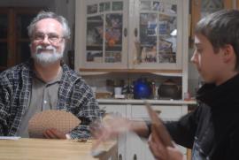 Charly und Ryan beim Tarockieren Charly und Ryan beim Tarockieren