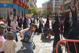 Nazareno im Rollstuhl/tag:nazareno/Plaza de la Alfalfa/Geohack: Nazareno im Rollstuhl/tag:nazareno/Plaza de la Alfalfa/Geohack: