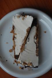 Two Halves of/Valsoia Cornetto Vaniglia Two Halves of/Valsoia Cornetto Vaniglia