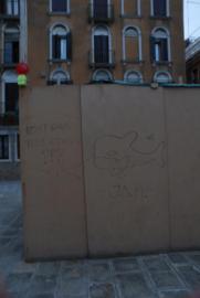 Venice 2015/Graffiti/"Poetique pas ethique?!?" (Whale) "-JAK.-" Venice 2015/Graffiti/"Poetique pas ethique?!?" (Whale) "-JAK.-"