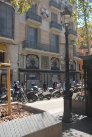 Lower end of Las Ramblas near the port Lower end of Las Ramblas near the port