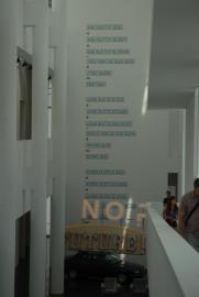 MACBA - Museu d'art contemporani de Barcelona/No? Future!/Installacion de Jordi Colomer (2006) MACBA - Museu d'art contemporani de Barcelona/No? Future!/Installacion de Jordi Colomer (2006)