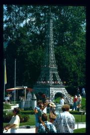 Oesterreich-Reise Juli 1991/Klagenfurt/Minimundus/Eiffelturm/Tour d'Eiffel/Eiffel tower Oesterreich-Reise Juli 1991/Klagenfurt/Minimundus/Eiffelturm/Tour d'Eiffel/Eiffel tower
