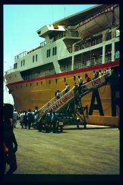 Griechenland 1992/Organisiert ueber Gymnasium Waidhofen.Thaya/Mag. Gut, Mag. Poeppl et al/Faehre Griechenland 1992/Organisiert ueber Gymnasium Waidhofen.Thaya/Mag. Gut, Mag. Poeppl et al/Faehre