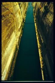 Griechenland 1992/Organisiert ueber Gymnasium Waidhofen.Thaya/Mag. Gut, Mag. Poeppl et al/Kanal von Korinth/Korinth channel Griechenland 1992/Organisiert ueber Gymnasium Waidhofen.Thaya/Mag. Gut, Mag. Poeppl et al/Kanal von Korinth/Korinth channel