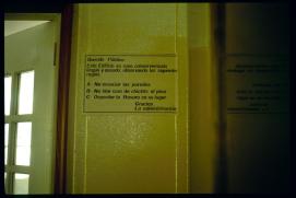Nicaragua 1992/Managua/torre de telecomunicaciones, interiores/'Querido o/Este Edificio es suyo, conservemoslo limpio y aseado, observando las siguientes reglas:/A: no ensuciar las paredes/B: No tirar cera de chicles al piso/C: Depositar la Basura en su lugar'/... keep it clean, don't contaminate the walls or throw chweing gum on the floor, use the litter bins/ Nicaragua 1992/Managua/torre de telecomunicaciones, interiores/'Querido o/Este Edificio es suyo, conservemoslo limpio y aseado, observando las siguientes reglas:/A: no ensuciar las paredes/B: No tirar cera de chicles al piso/C: Depositar la Basura en su lugar'/... keep it clean, don't contaminate the walls or throw chweing gum on the floor, use the litter bins/