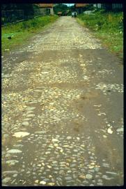 Nicaragua 1992/Leon/calle con cenas de volcan Nicaragua 1992/Leon/calle con cenas de volcan